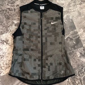 Nike Reflective Running Vest